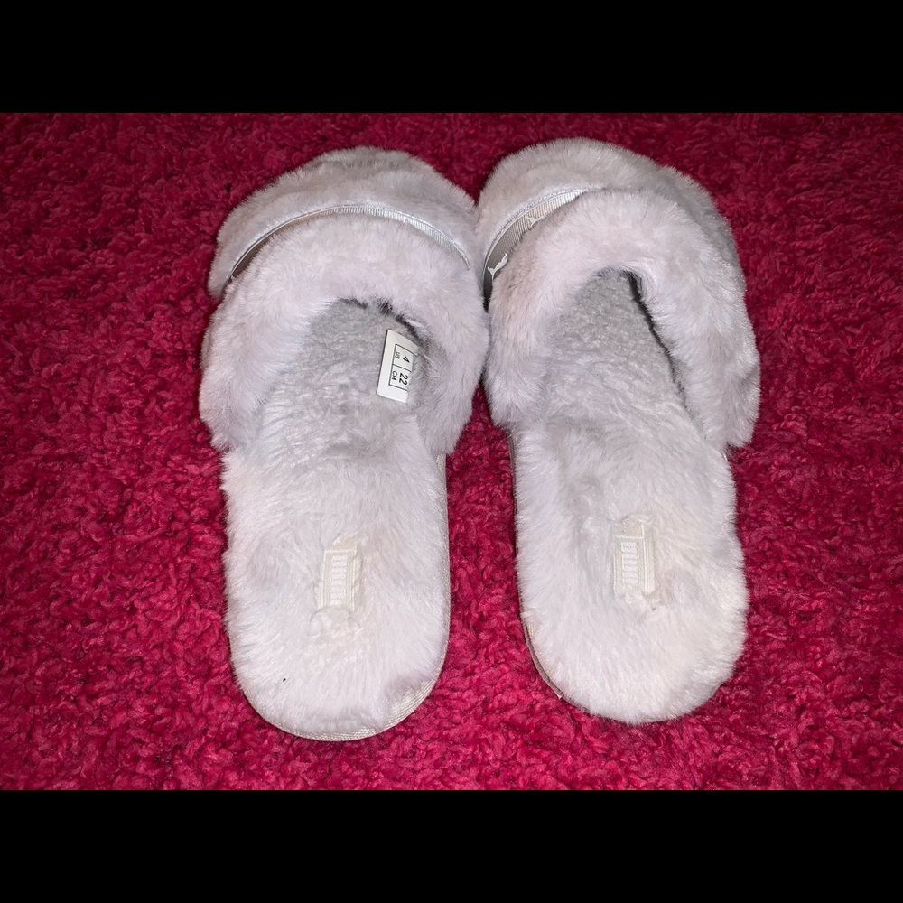 Puma Slippers - Picture 5 of 5